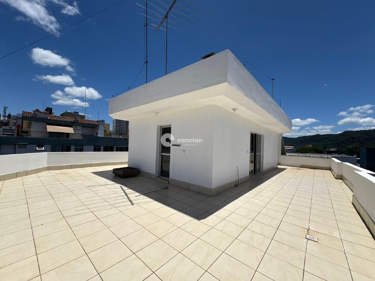 Cobertura à venda no Centro: 