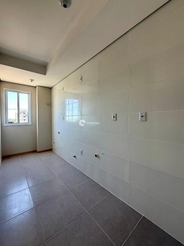 Apartamento à venda no Camobi: 