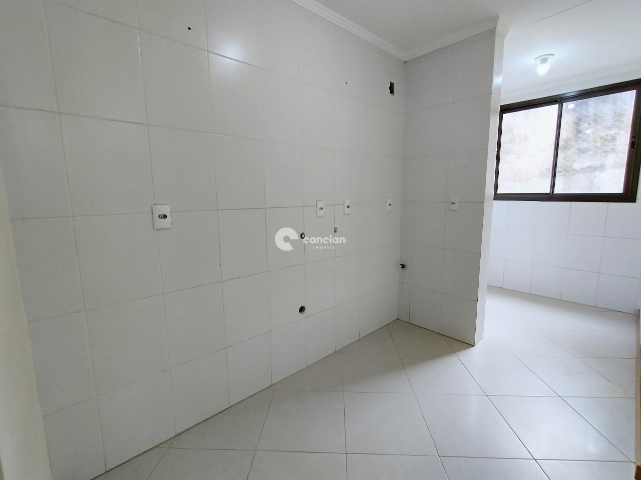 Apartamento à venda no Camobi: Cozinha/área de serviços