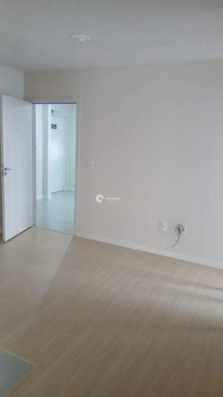 Apartamento para aluguel no Camobi: 
