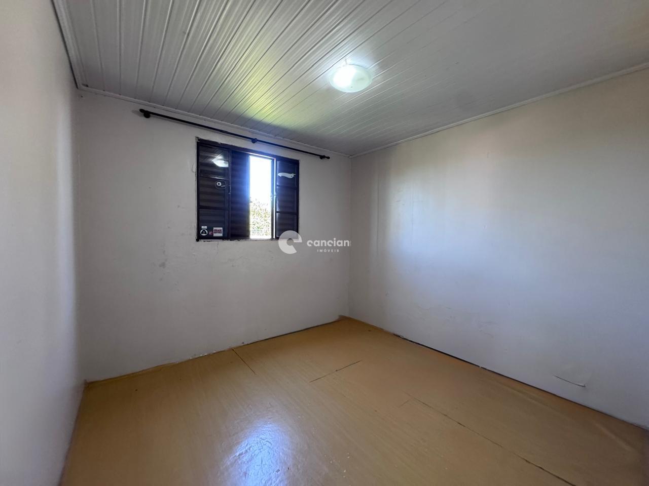 Casa à venda no Camobi: 