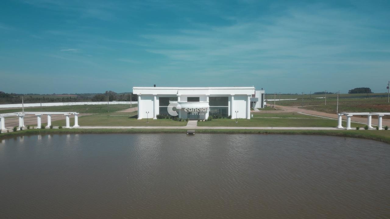 Terreno à venda no Camobi: 