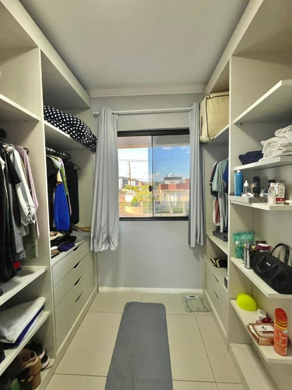 Casa à venda no Pinheiro Machado: 