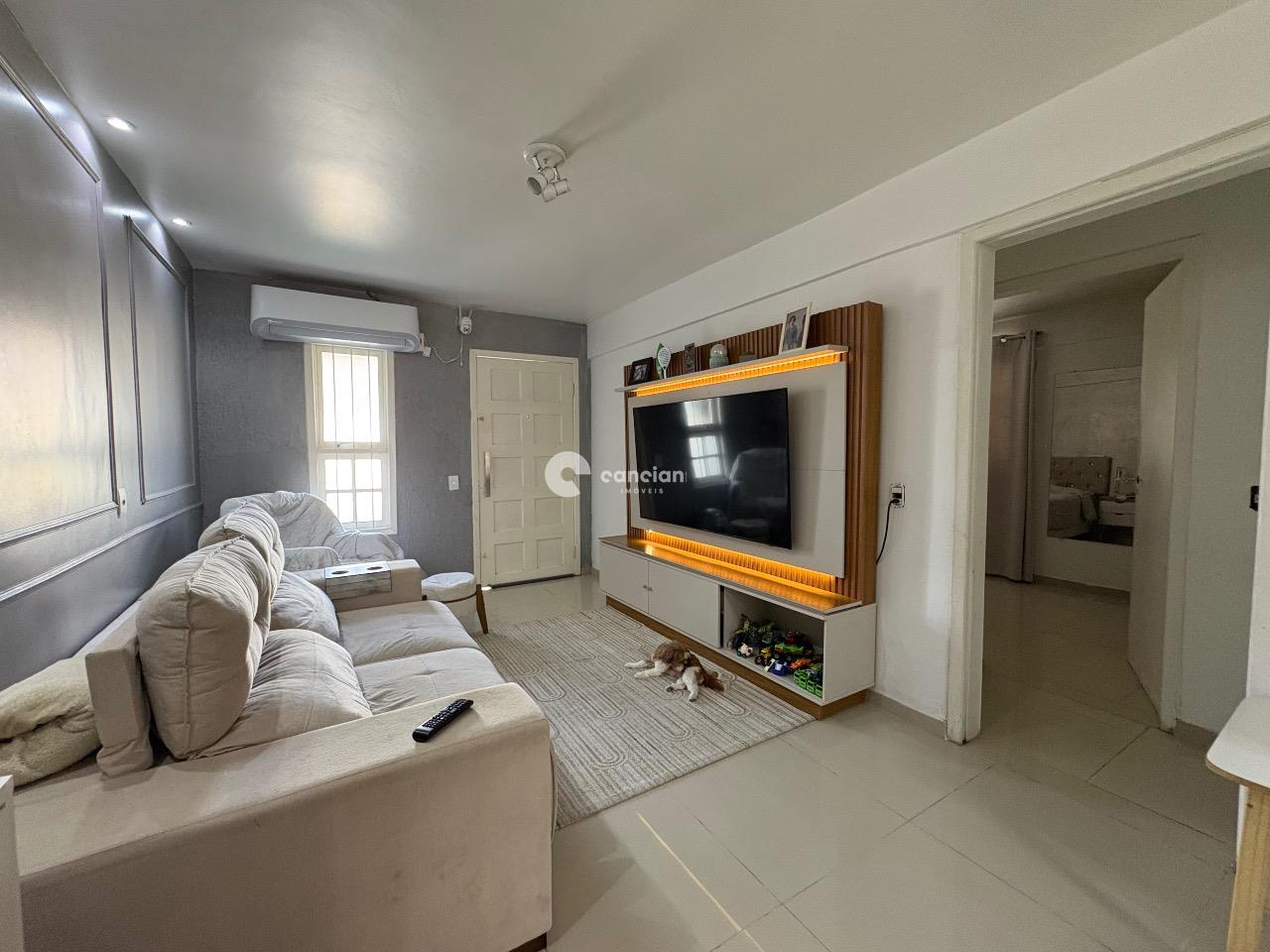 Casa à venda no Urlândia: Sala de estar / Porta da frente