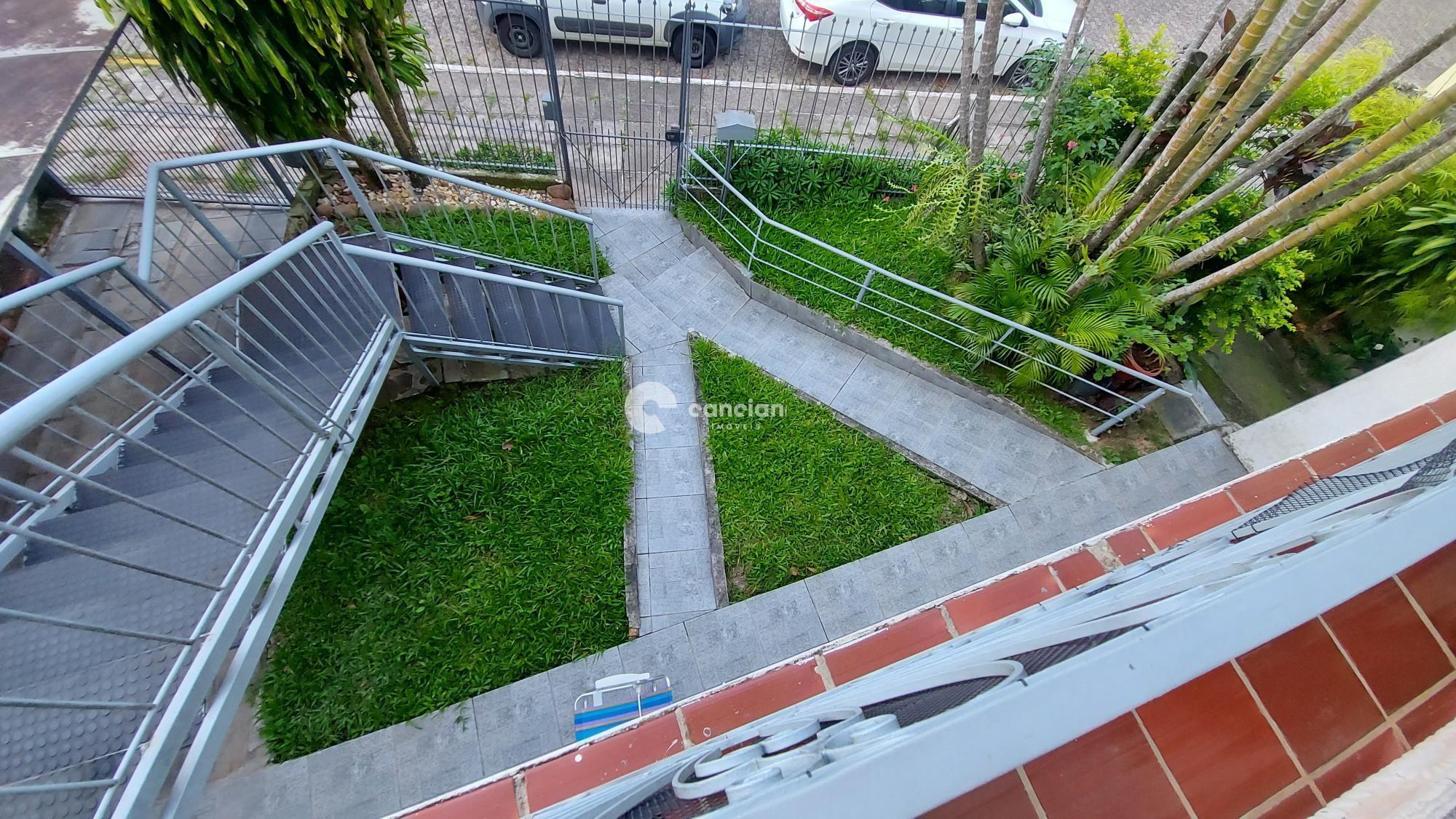 Casa para aluguel no Centro: 