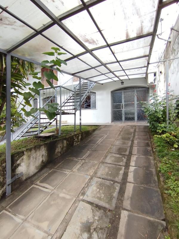 Casa para aluguel no Centro: 