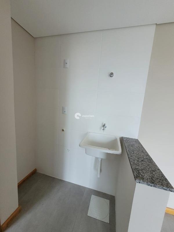 Apartamento à venda no Camobi: 