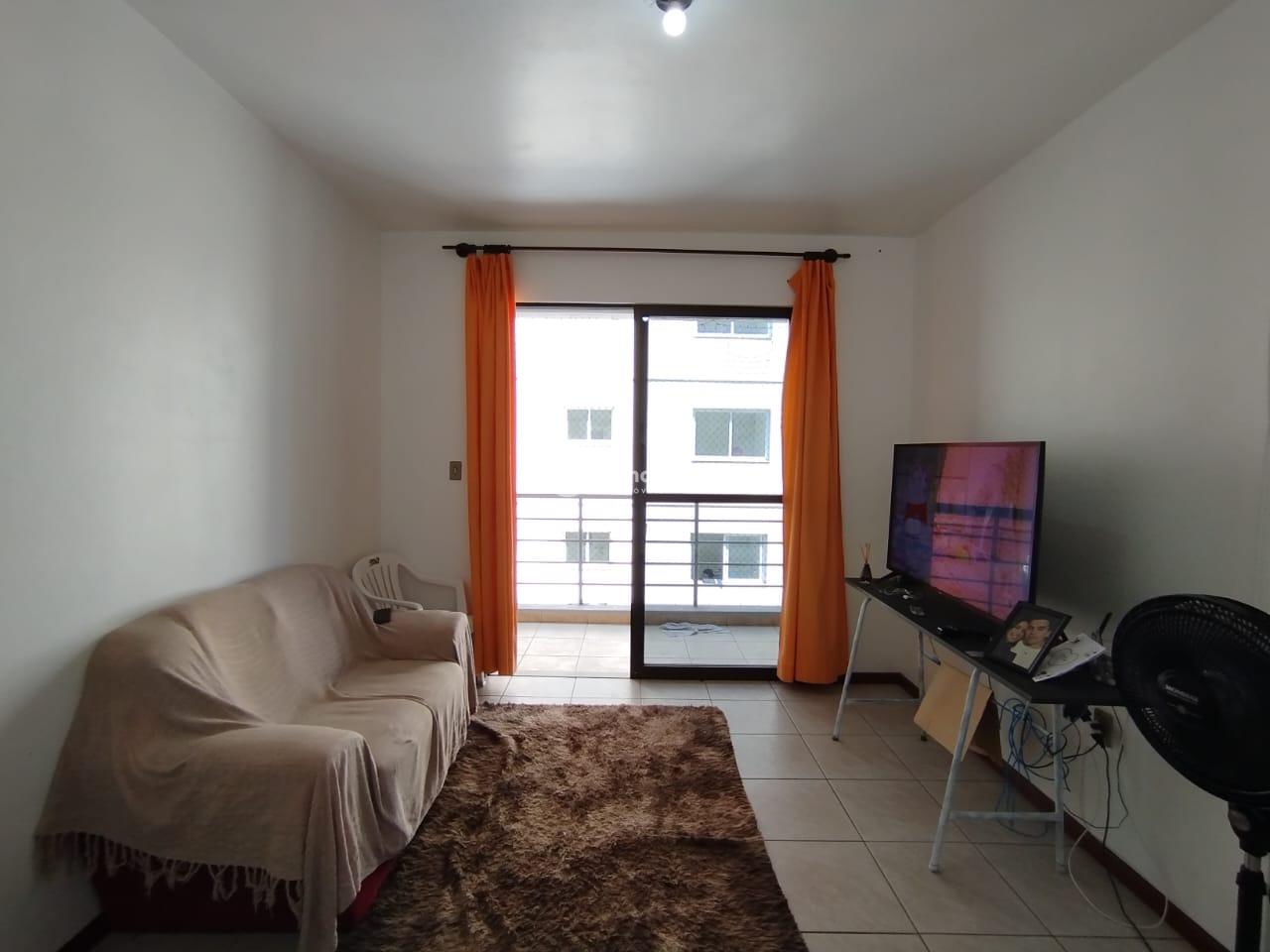 Apartamento à venda no Camobi: 