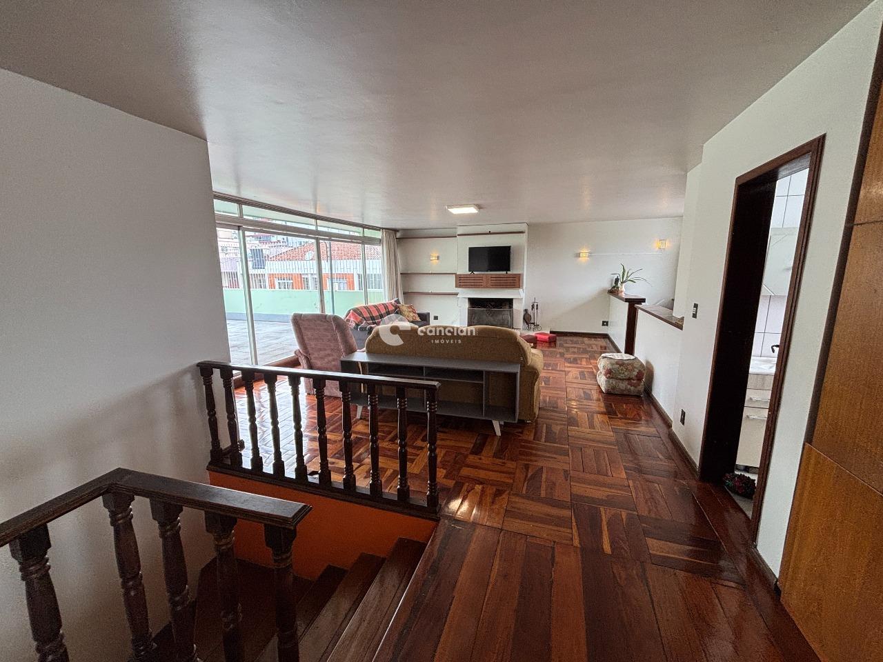 Cobertura à venda no Centro: 