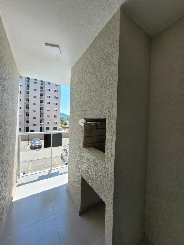 Apartamento para aluguel no Camobi: 