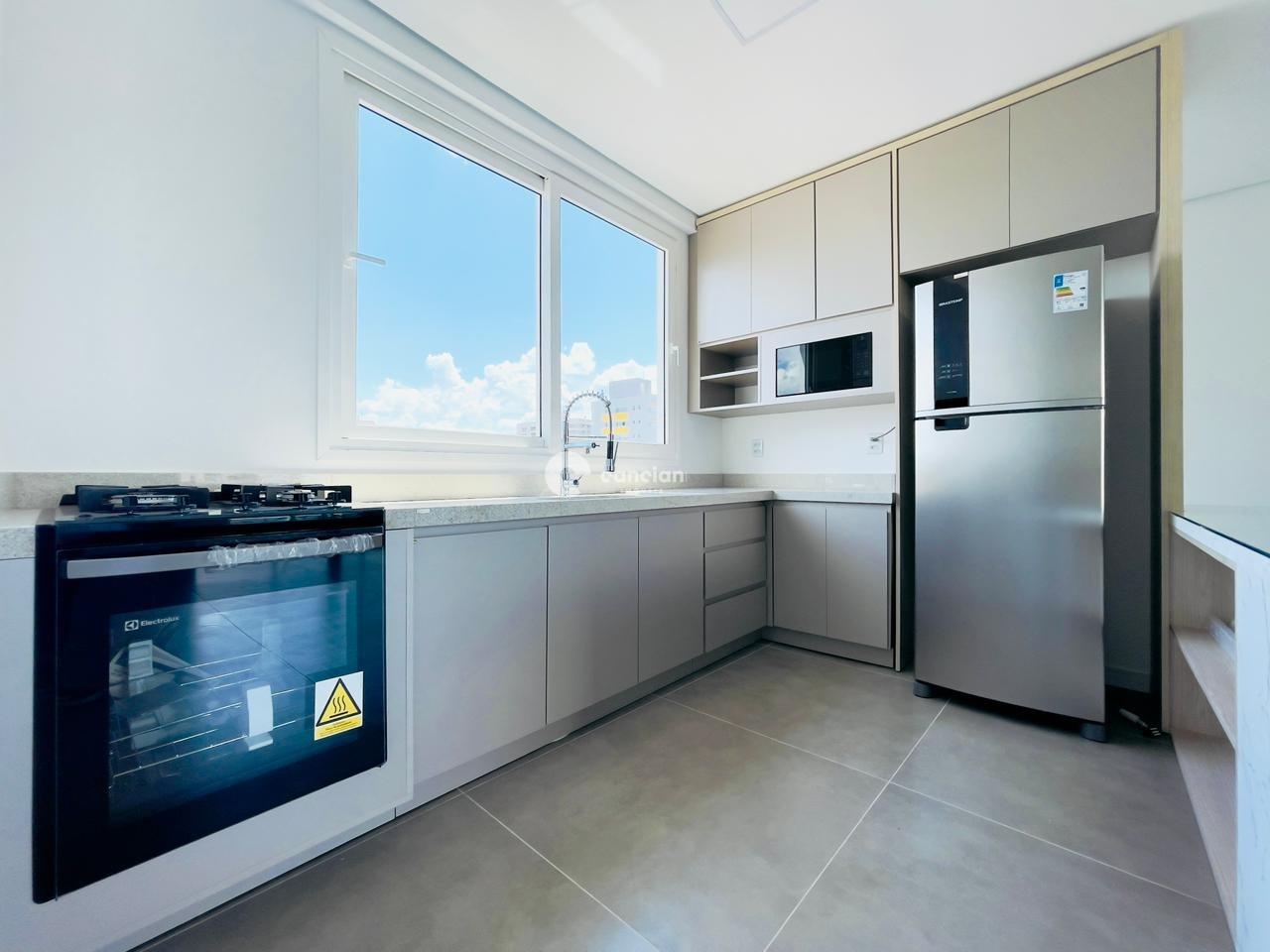 Apartamento para aluguel no Centro: 