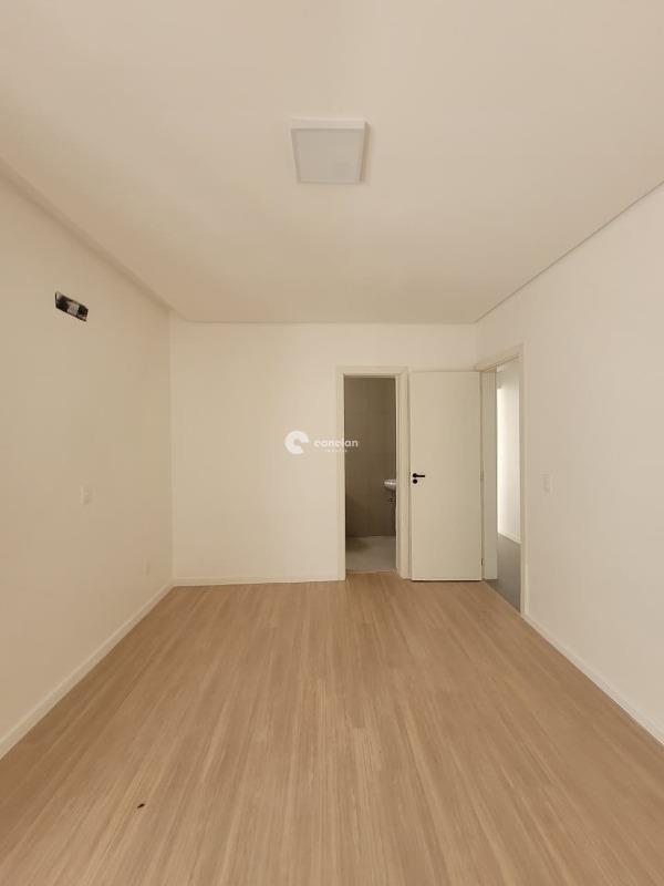 Apartamento para aluguel no Camobi: 