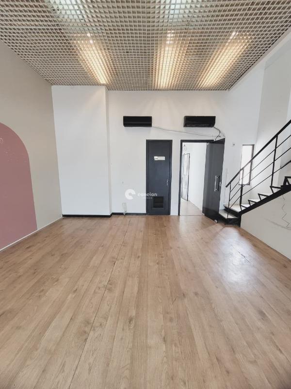 Sala Comercial para aluguel no Centro: 