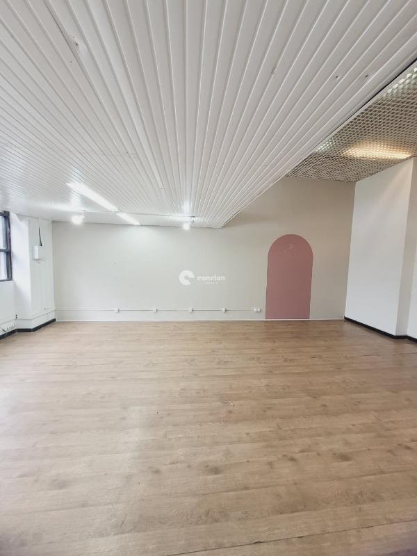 Sala Comercial para aluguel no Centro: 