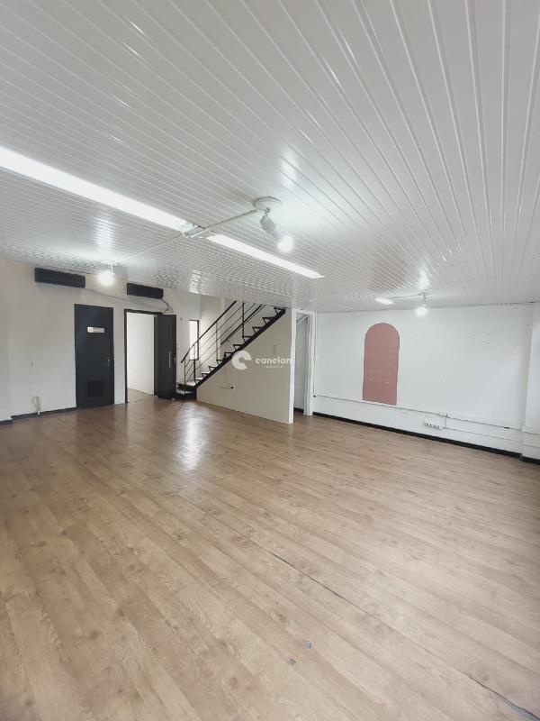 Sala Comercial para aluguel no Centro: 