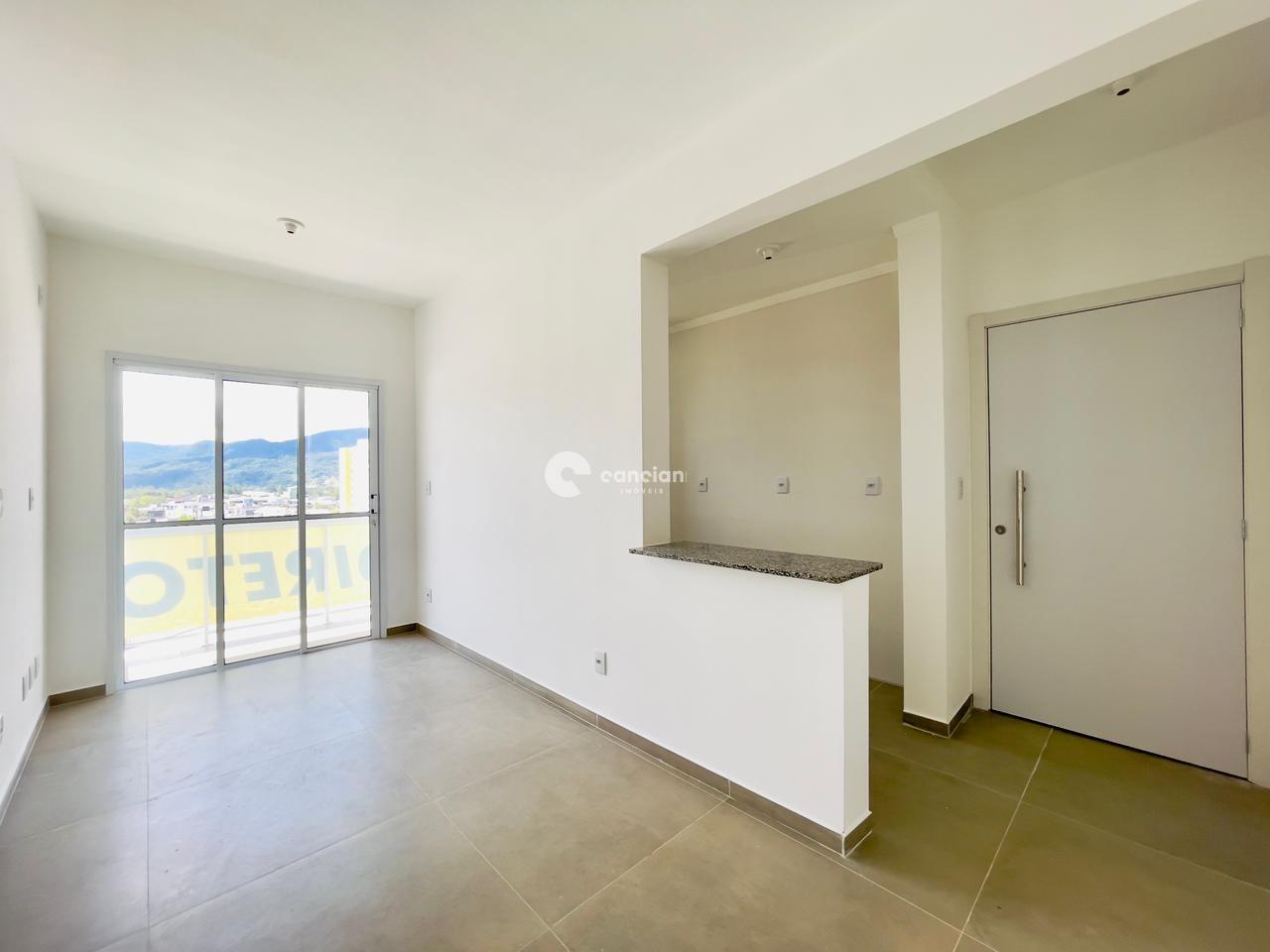 Apartamento para aluguel no Camobi: 