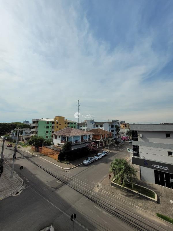 Apartamento para aluguel no Camobi: 