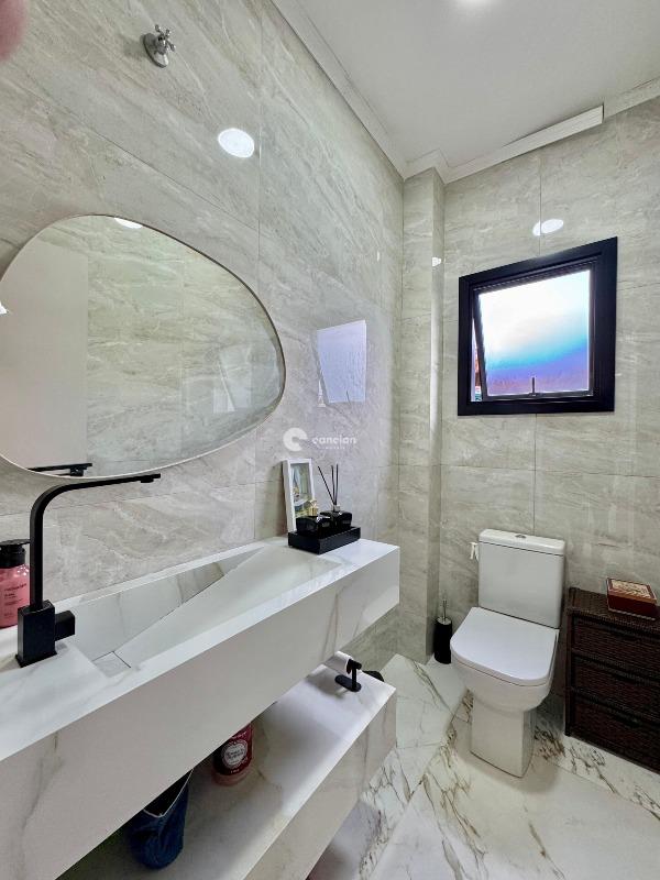 Casa à venda no Lorenzi: 