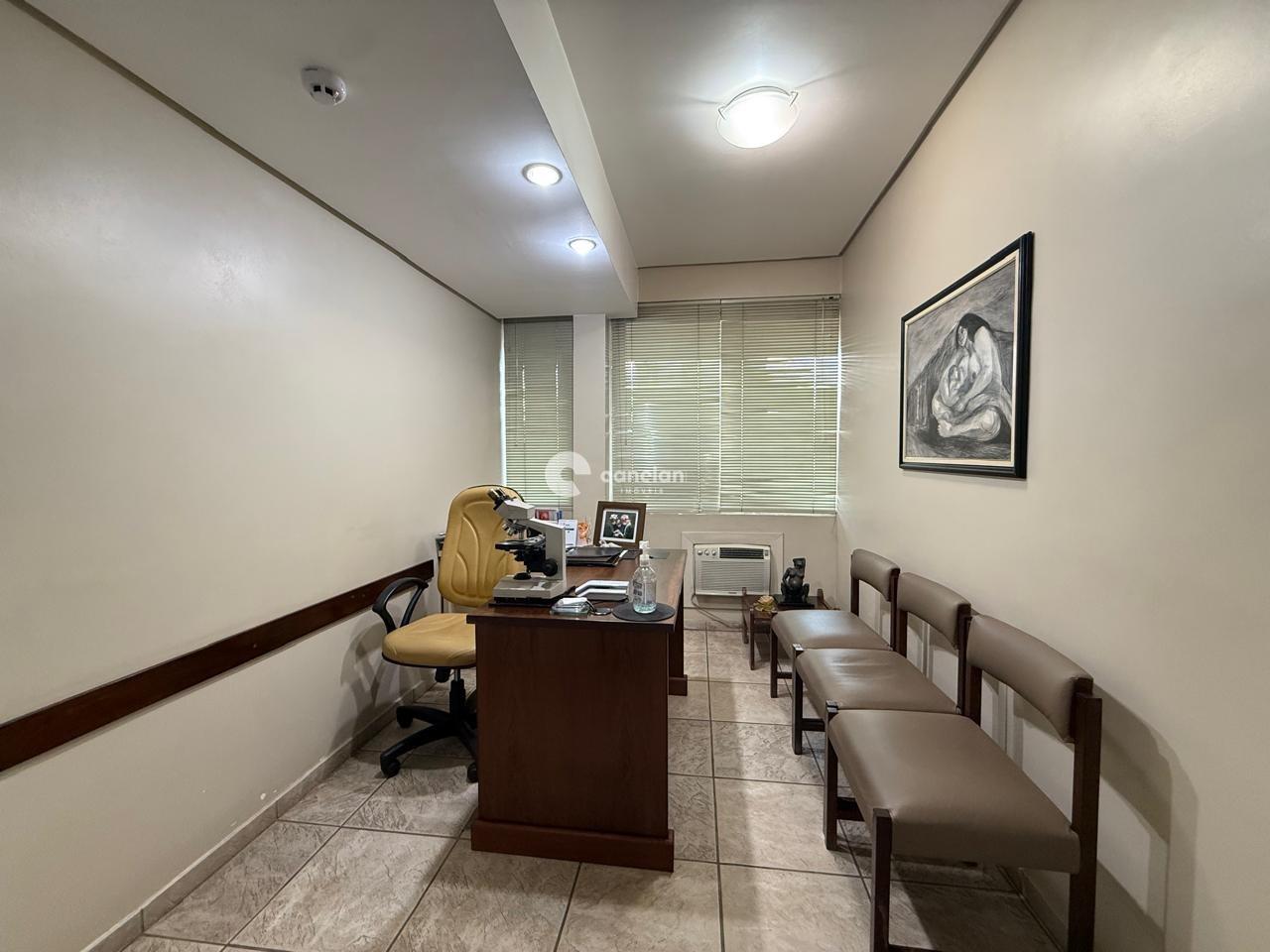 Sala Comercial à venda no Centro: 