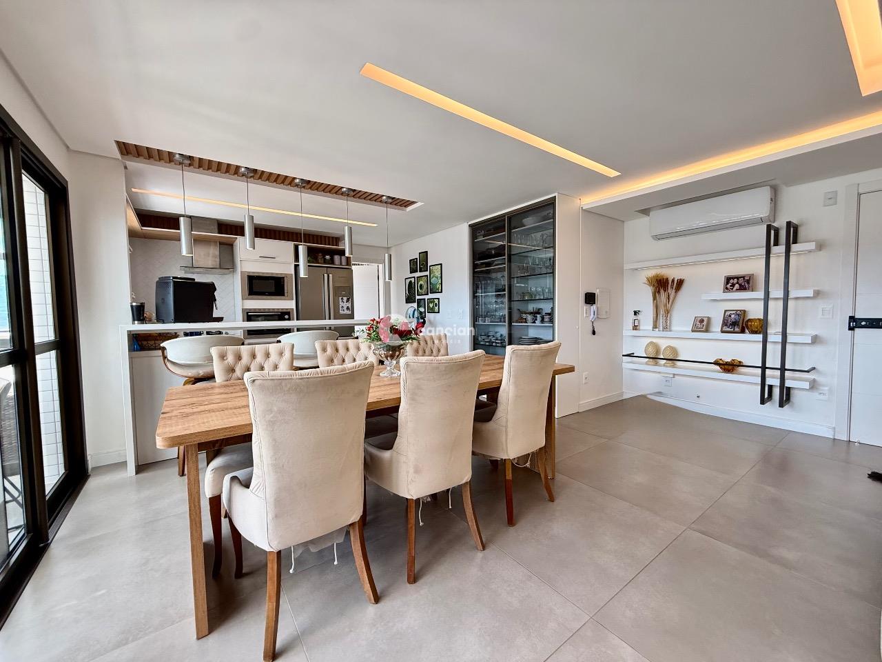 Cobertura à venda no Centro: 