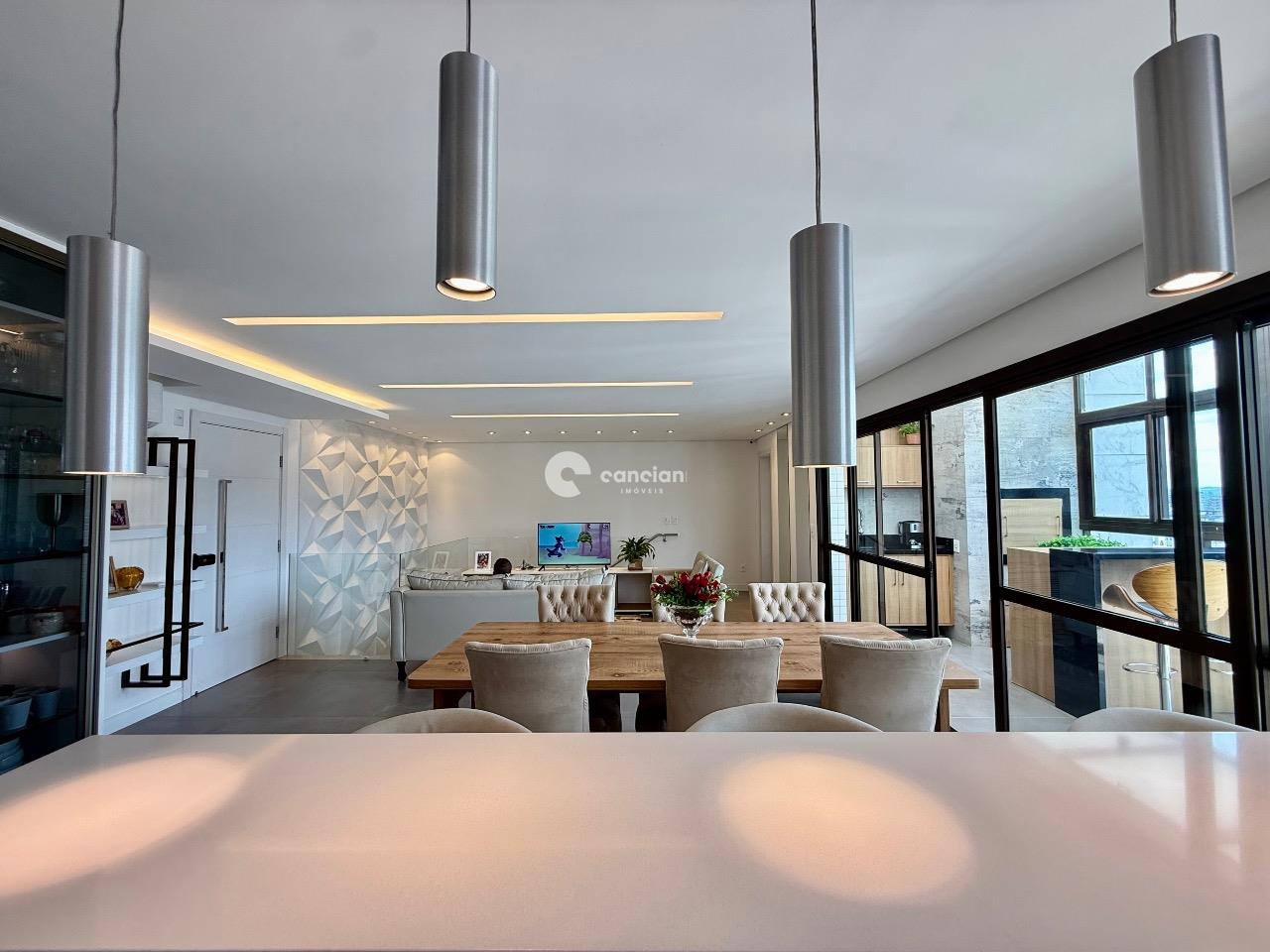 Cobertura à venda no Centro: 