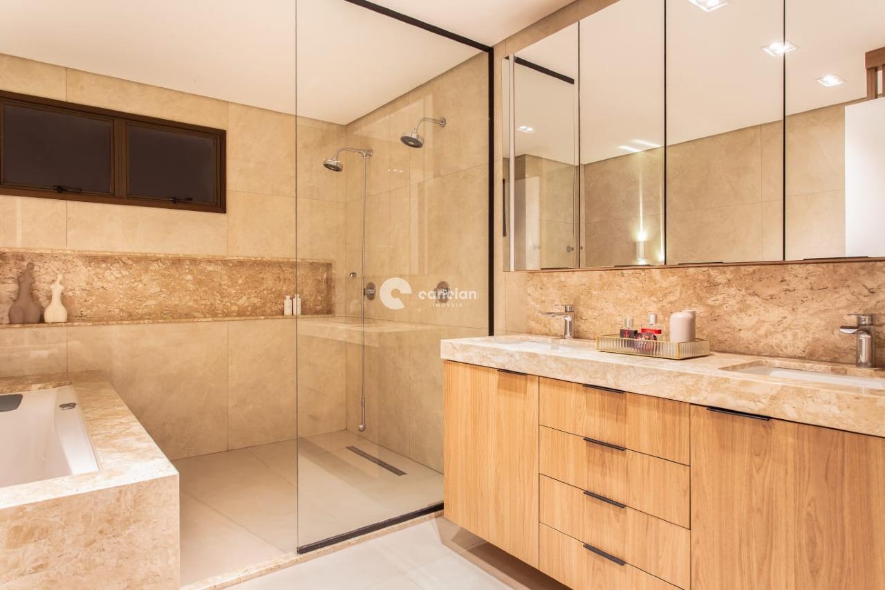 Casa de Condomínio à venda no Tomazetti: 