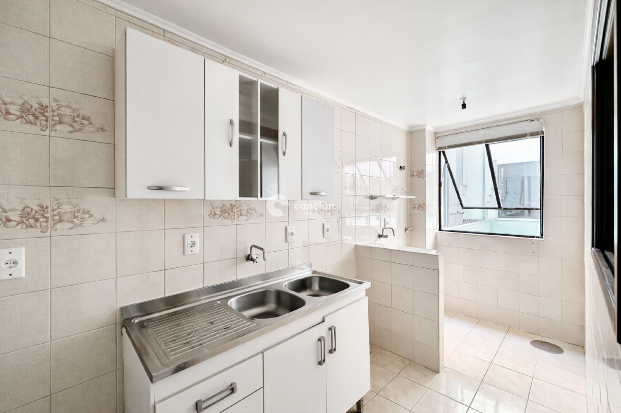 Studio à venda no Menino Jesus: 