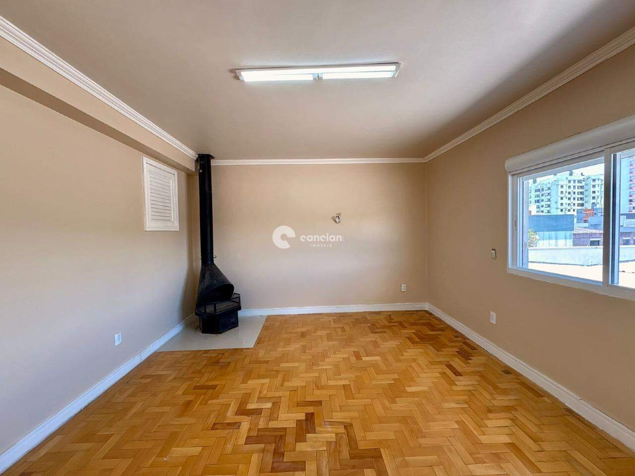 Cobertura para aluguel no Centro: 