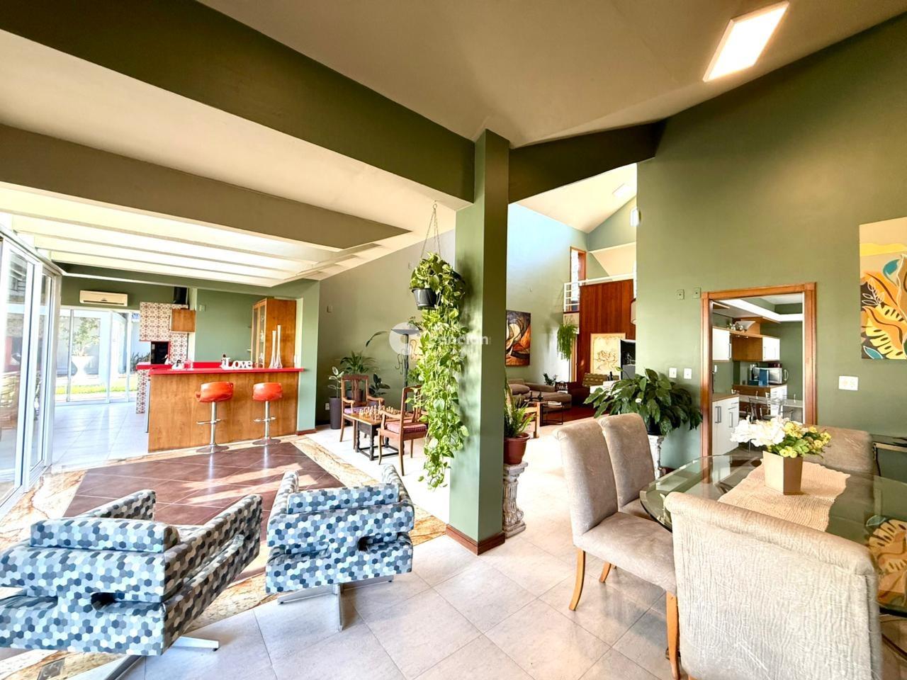 Casa de Condomínio à venda no São José: 