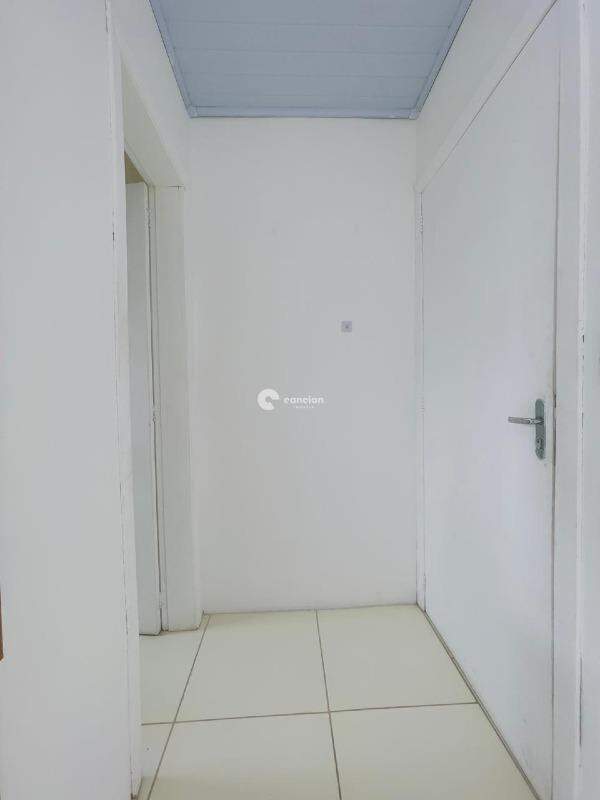 Kitnet para aluguel no Nossa Senhora do Rosário: 