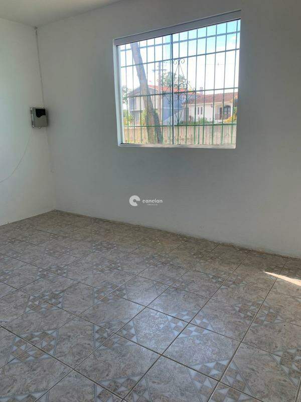 Casa à venda no Camobi: 