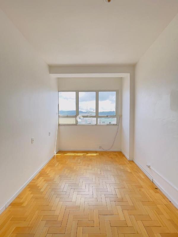 Sala Comercial para aluguel no Centro: 