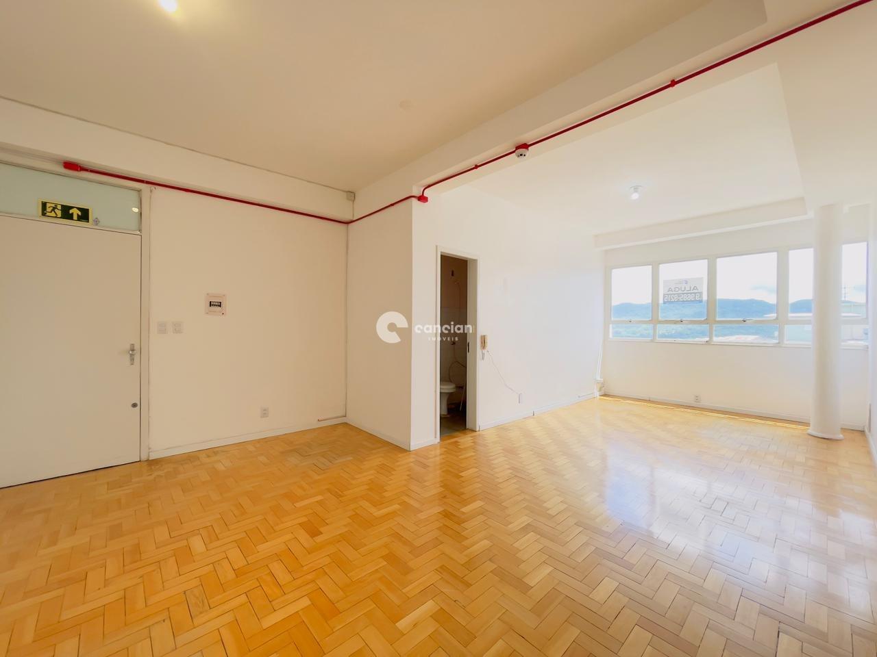 Sala Comercial para aluguel no Centro: 