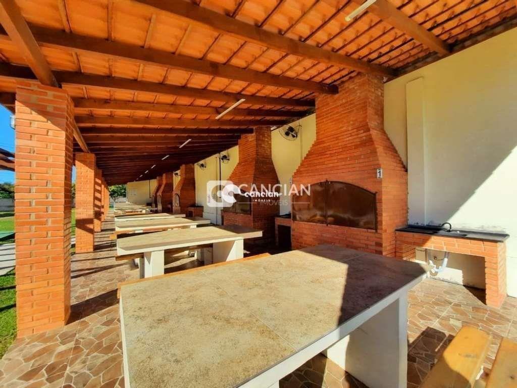 Apartamento para aluguel no Pinheiro Machado: 