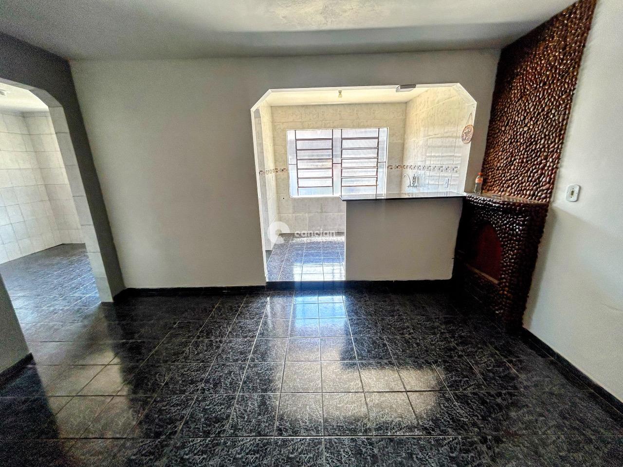 Casa para aluguel no Dom Antônio Reis: 