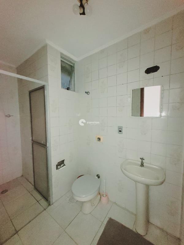 Apartamento para aluguel no Menino Jesus: 