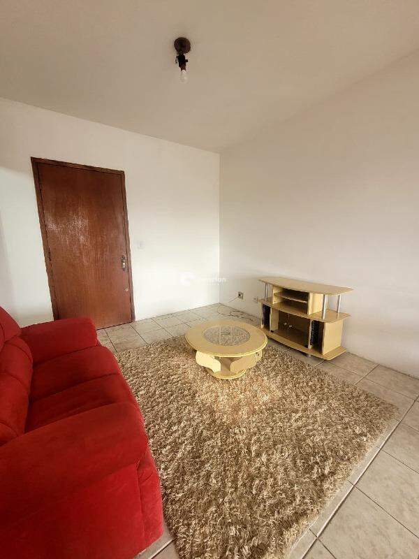 Apartamento para aluguel no Menino Jesus: 