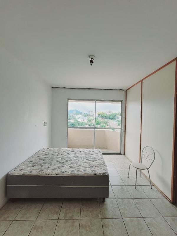 Apartamento para aluguel no Menino Jesus: 