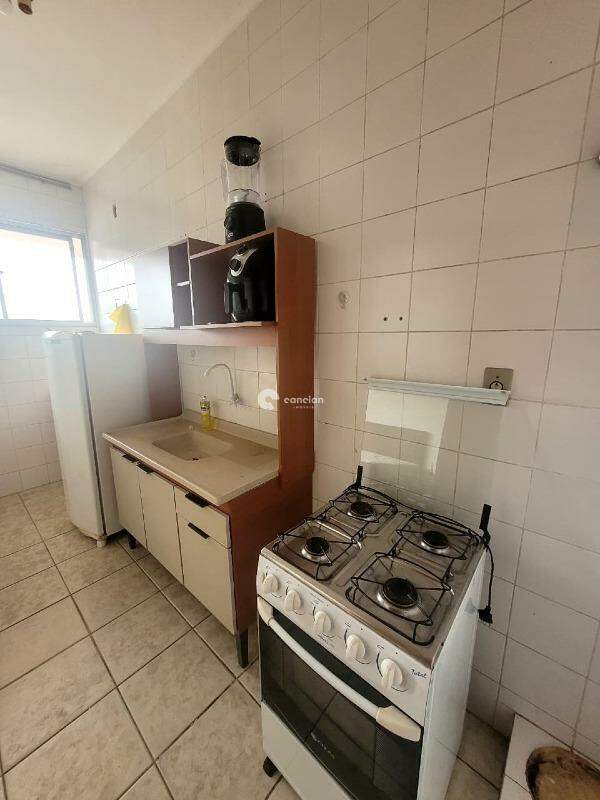 Apartamento para aluguel no Menino Jesus: 