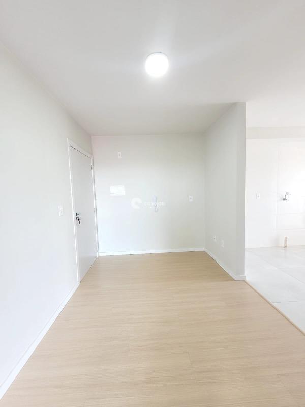 Apartamento para aluguel no Camobi: 