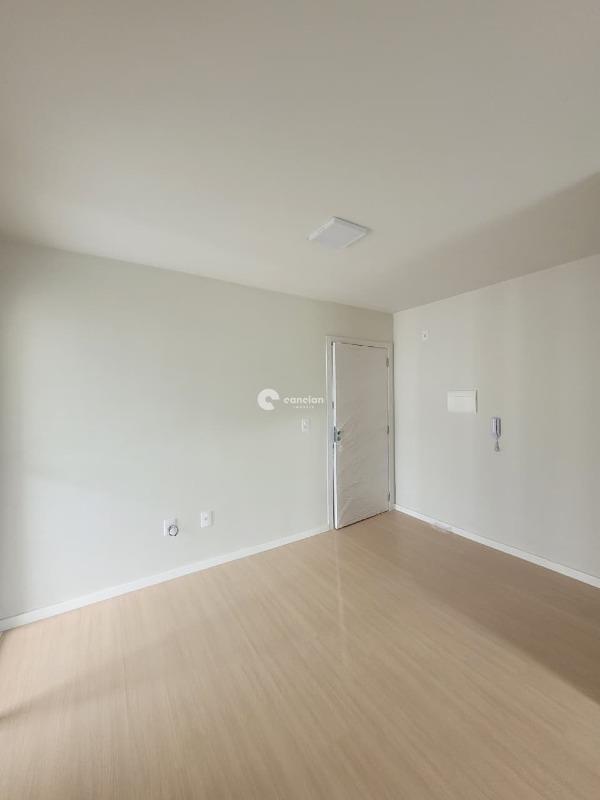 Apartamento para aluguel no Camobi: 