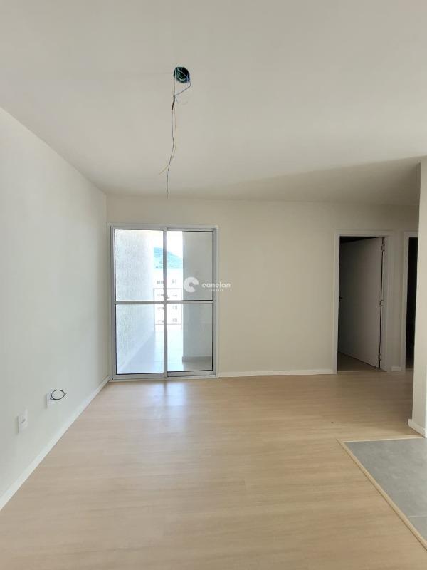 Apartamento para aluguel no Camobi: 