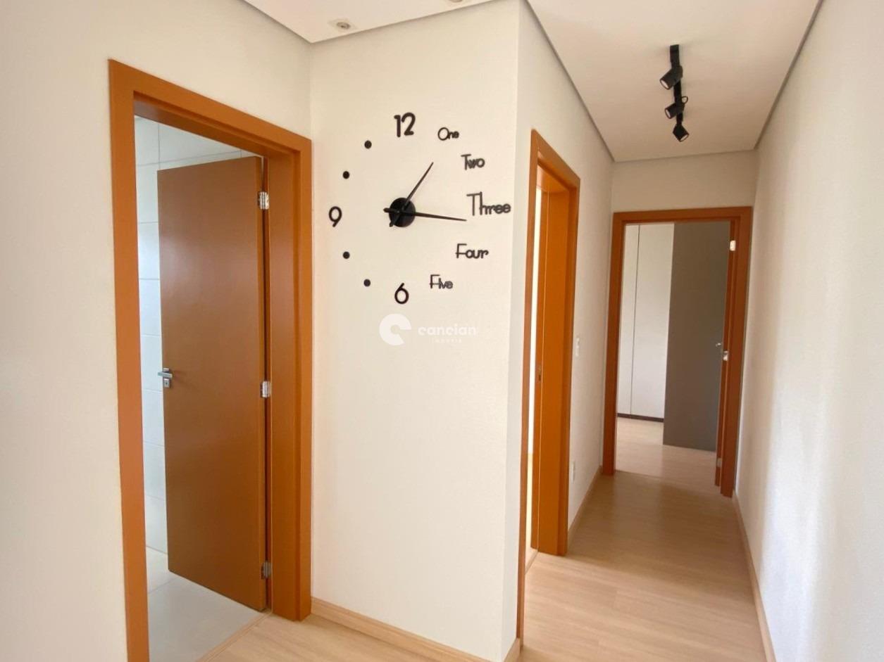 Apartamento à venda no Menino Jesus: 