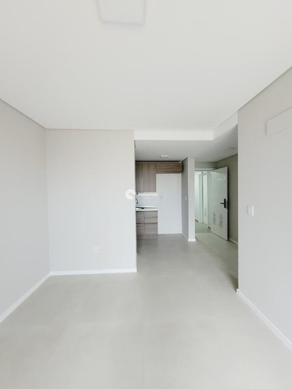 Apartamento para aluguel no Camobi: 