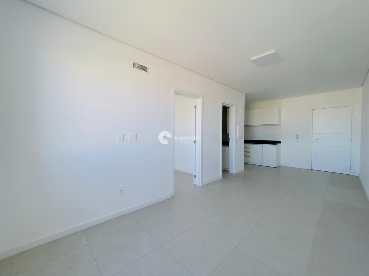 Apartamento para aluguel no Camobi: 