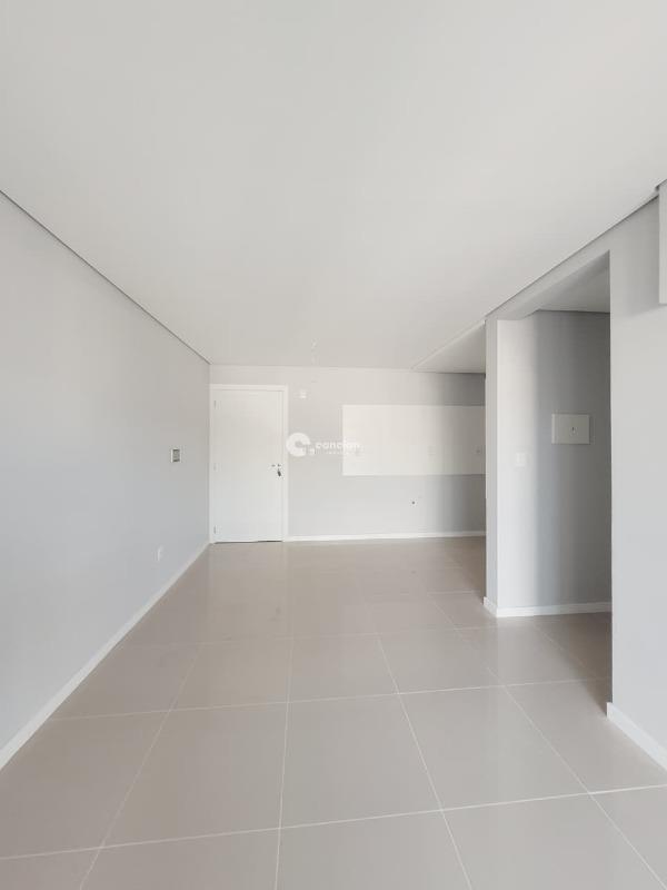 Apartamento para aluguel no Camobi: 