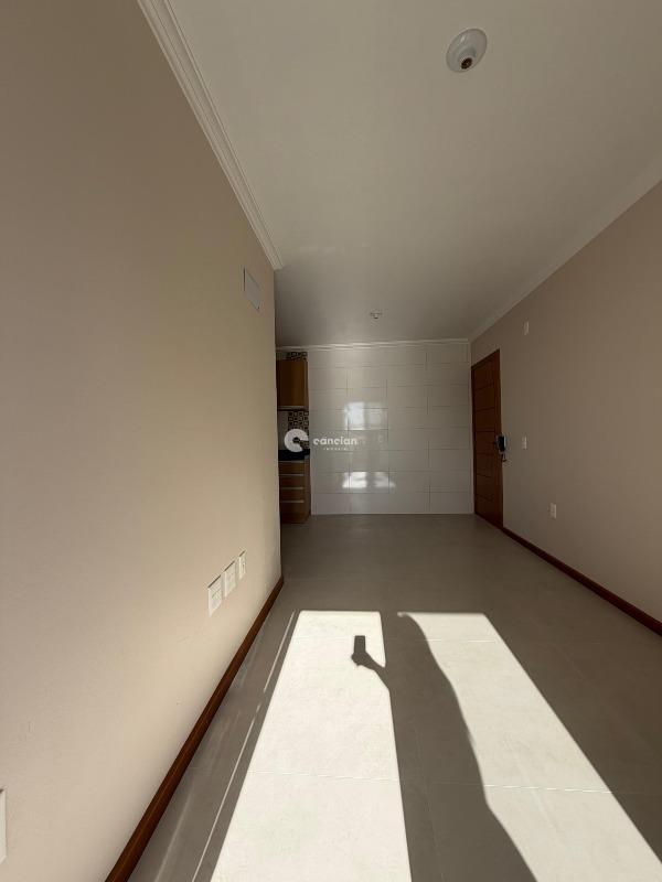 Apartamento para aluguel no Camobi: 