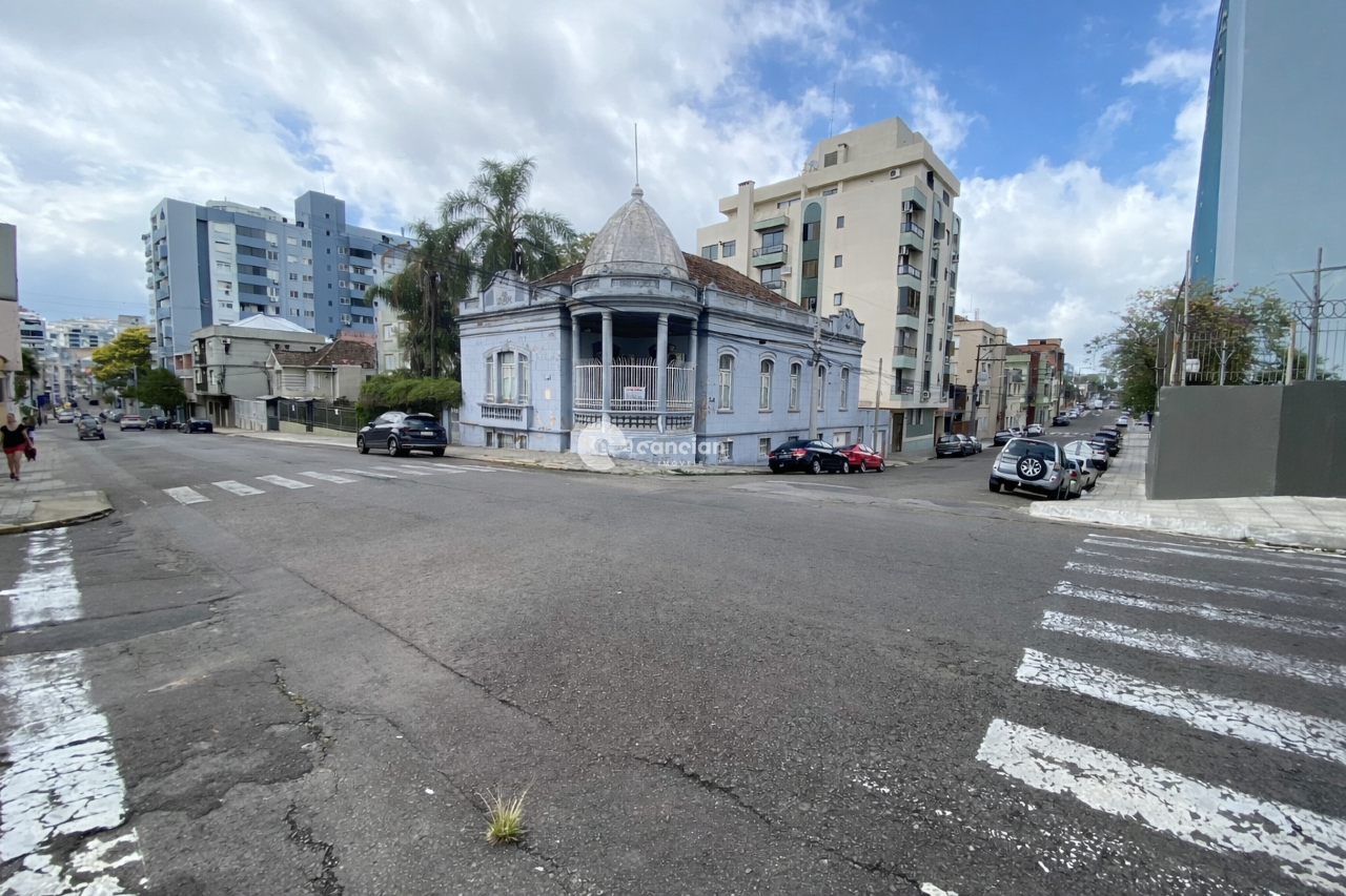 Terreno à venda no Centro: 