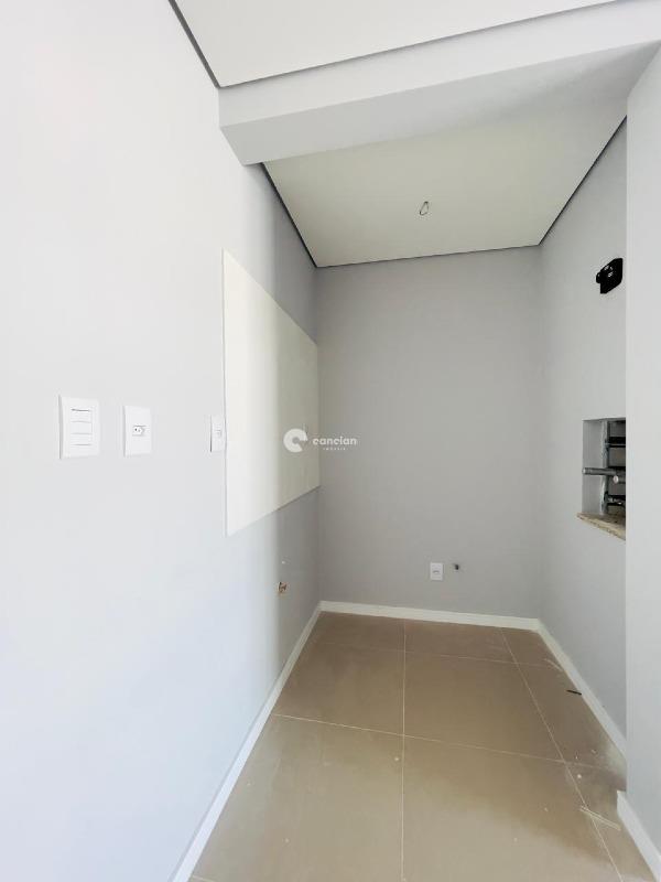 Apartamento para aluguel no Camobi: 