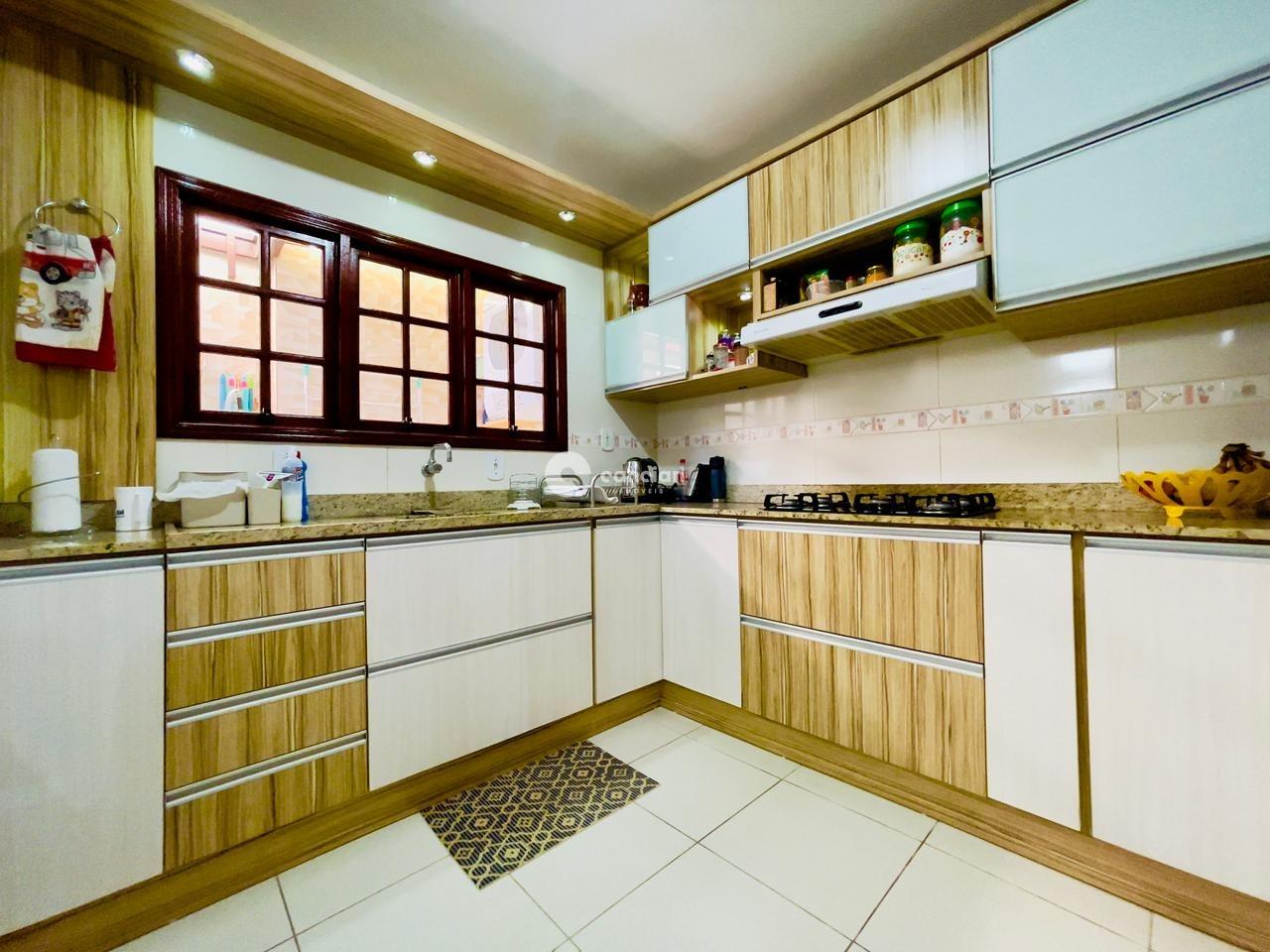 Casa à venda no Camobi: 